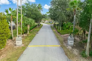 380 Villa Dr, Davenport, FL 33837 - Photo 27