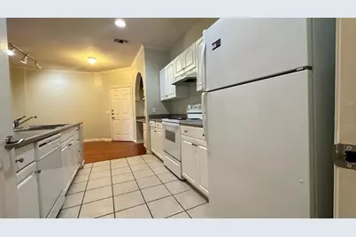 860 N Orange Avenue #235, Orlando, FL 32801 - Photo 5