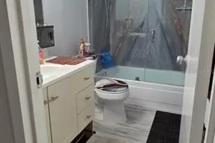 2831 Somerset Dr, Lauderdale Lakes, FL 33311 - Photo 9