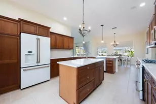 5092 NE 81st Blvd, Wildwood, FL 34785 - Photo 9