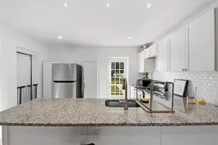 3704 Wells St, Orlando, FL 32805 - Photo 11