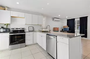 3704 Wells St, Orlando, FL 32805 - Photo 13