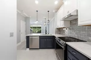 12061 Breda Ln, Orlando, FL 32827 - Photo 17