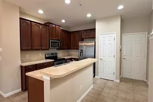 9438 Tawnyberry St, Orlando, FL 32832 - Photo 11