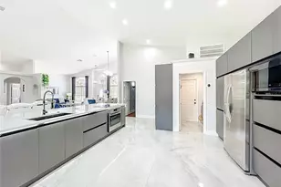 9226 Longfellow Pl, Apopka, FL 32703 - Photo 11