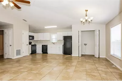 824 Pinewood Street, Daytona Beach, FL 32117 - Photo 7