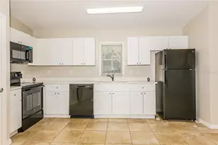 824 Pinewood St, Daytona Beach, FL 32117 - Photo 5