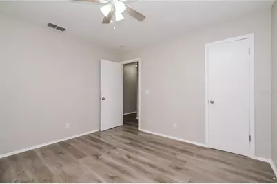 425 S Disston Avenue, Tarpon Springs, FL 34689 - Photo 7