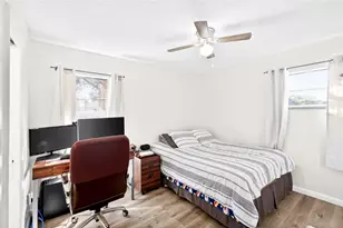 1747 Bonneville Dr, Orlando, FL 32826 - Photo 13