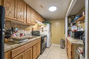 708 N St Clair Abrams Ave, Tavares, FL 32778 - Photo 35