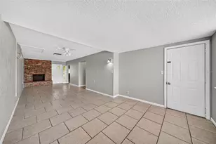 708 N St Clair Abrams Ave, Tavares, FL 32778 - Photo 5
