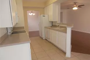 6462 Cantua Ln, Orlando, FL 32835 - Photo 5