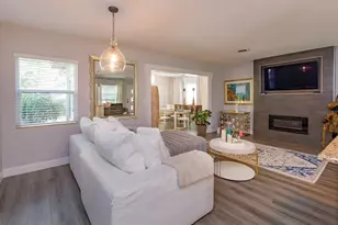 1105 Strathmore Dr, Orlando, FL 32806 - Photo 5