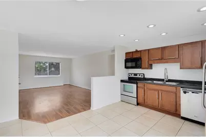 1938 S Conway Road #5, Orlando, FL 32812 - Photo 7
