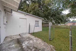 356 Fanfair Ave, Orlando, FL 32811 - Photo 21