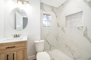 356 Fanfair Ave, Orlando, FL 32811 - Photo 15