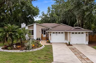 2982 Knowles Blvd, Kissimmee, FL 34741 - Photo 1