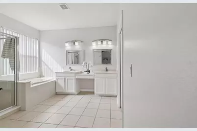 5229 Clover Mist Drive, Apollo Beach, FL 33572 - Photo 27