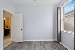 5229 Clover Mist Dr, Apollo Beach, FL 33572 - Photo 33