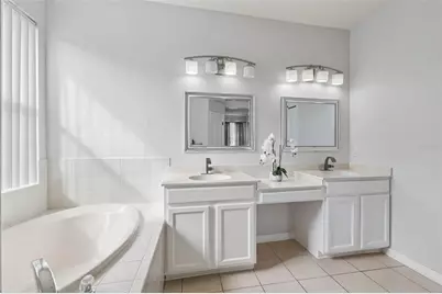 5229 Clover Mist Drive, Apollo Beach, FL 33572 - Photo 29