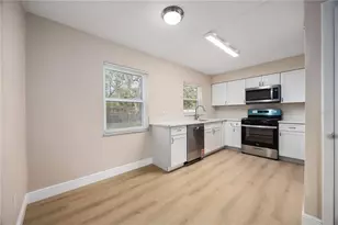 8013 Rhea Cir, Orlando, FL 32807 - Photo 9