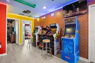 4210 Lana Ave, Davenport, FL 33897 - Photo 9