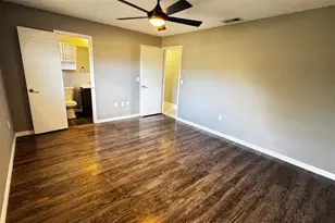 3935 Middlesex Pl, Sarasota, FL 34241 - Photo 15