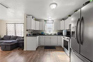 210 Florida Dr, Auburndale, FL 33823 - Photo 11