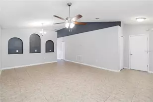 2225 Sandridge Cir, Eustis, FL 32726 - Photo 11