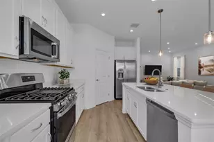 425 Belmond Dr, Debary, FL 32713 - Photo 5