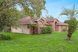 508 Brokenshire Dr, Debary, FL 32713 - Photo 1