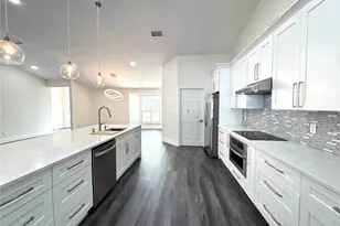 9943 Bay Vista Estates Blvd, Orlando, FL 32836 - Photo 13