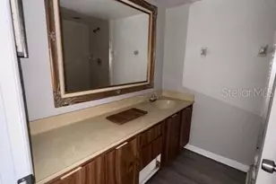 5342 Bamboo Ct, Orlando, FL 32811 - Photo 13