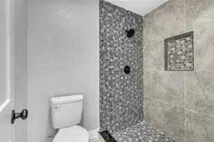 2501 India Blvd, Deltona, FL 32738 - Photo 13