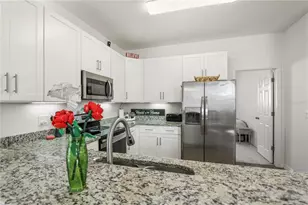 142 Pineview Dr, Oviedo, FL 32765 - Photo 13