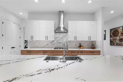 7843 Stoney Bay Loop, Kissimmee, FL 34747 - Photo 3