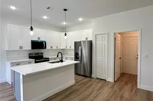 3160 S San Mateo Dr, North Port, FL 34288 - Photo 13