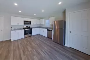 1762 Nebraska Loop, Sumterville, FL 33585 - Photo 9