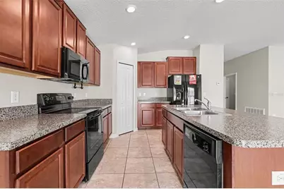 327 Cascade Bend Drive, Ruskin, FL 33570 - Photo 7