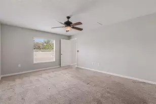 327 Cascade Bend Dr, Ruskin, FL 33570 - Photo 9