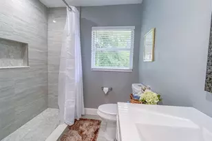 1347 East Ave, Clermont, FL 34711 - Photo 7