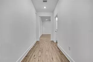 1209 Bardahl Ave, Spring Hill, FL 34609 - Photo 3