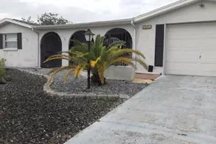 7615 Sue Ellen Dr, Port Richey, FL 34668 - Photo 3