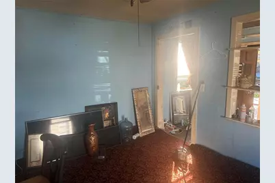 8401 N 18th Street, Tampa, FL 33604 - Photo 3