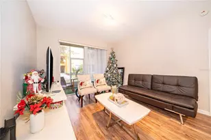 3326 Robert Trent Jones Dr, Orlando, FL 32835 - Photo 11