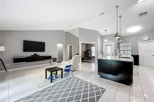 9966 Kendal Dr, Orlando, FL 32817 - Photo 7