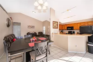 1005 Sugarberry Trail, Oviedo, FL 32765 - Photo 7