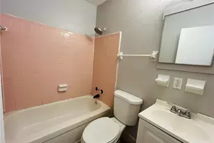 4632 Ken Knight Dr N, Jacksonville, FL 32209 - Photo 7