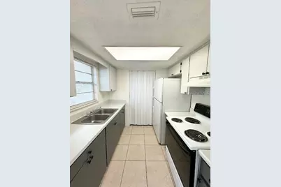 1221 Kennedy Road #48, Daytona Beach, FL 32117 - Photo 7