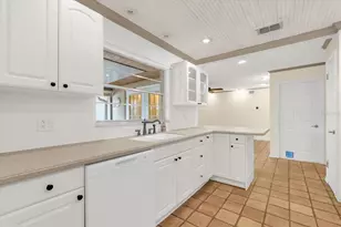 6419 Hidden Dale Ave, Orlando, FL 32819 - Photo 7